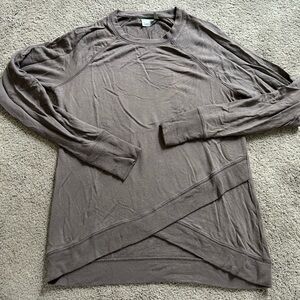 Athleta cross front top